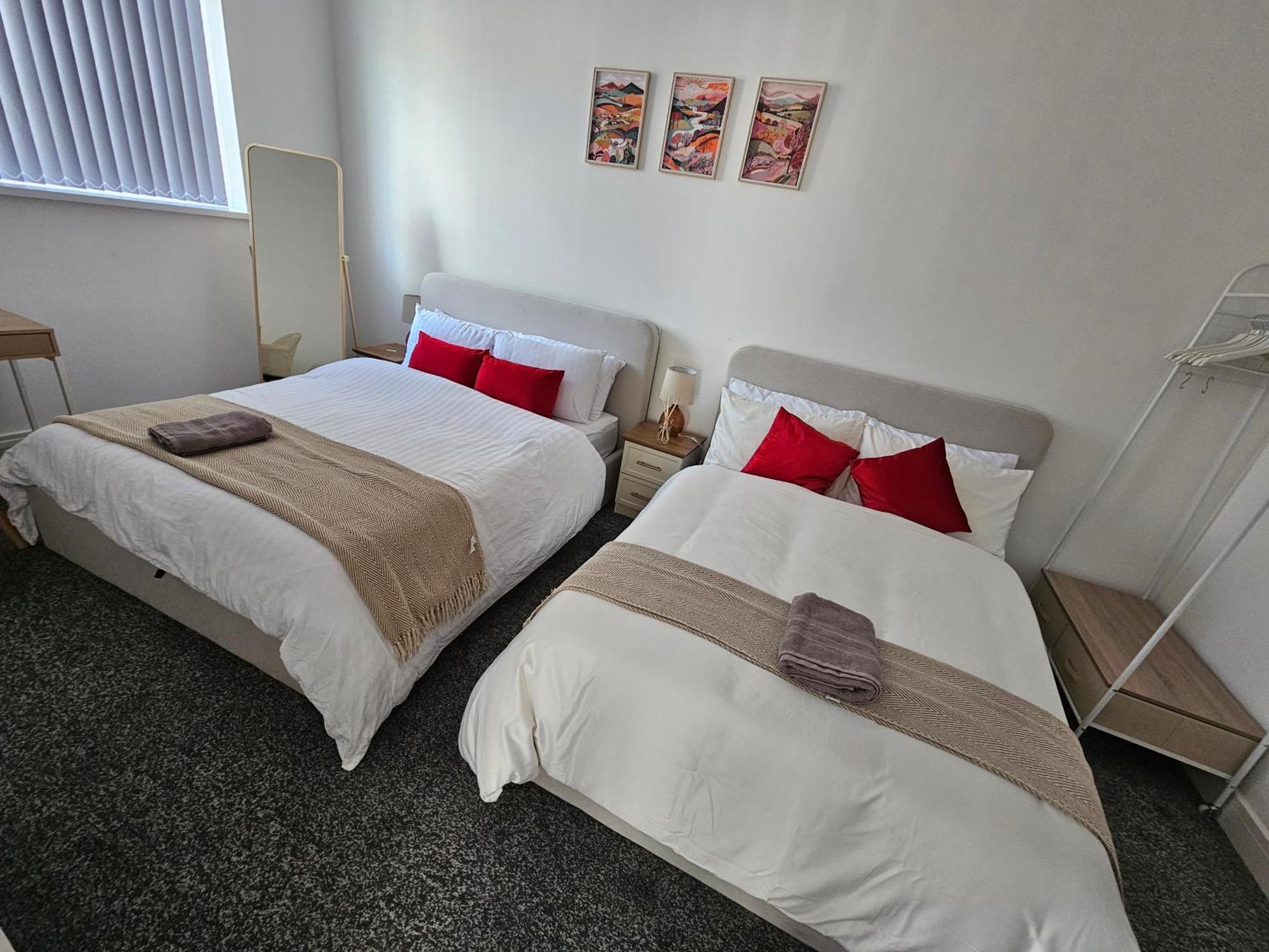 Stylish 1 Bed Apartment In Newly Refurbished Building W/ Parking & Wi-Fi バーミンガム エクステリア 写真